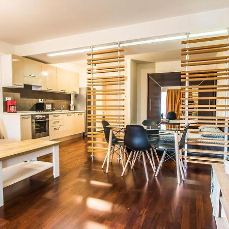 Luxury Apartment Bucharest Mall Area Exteriör bild